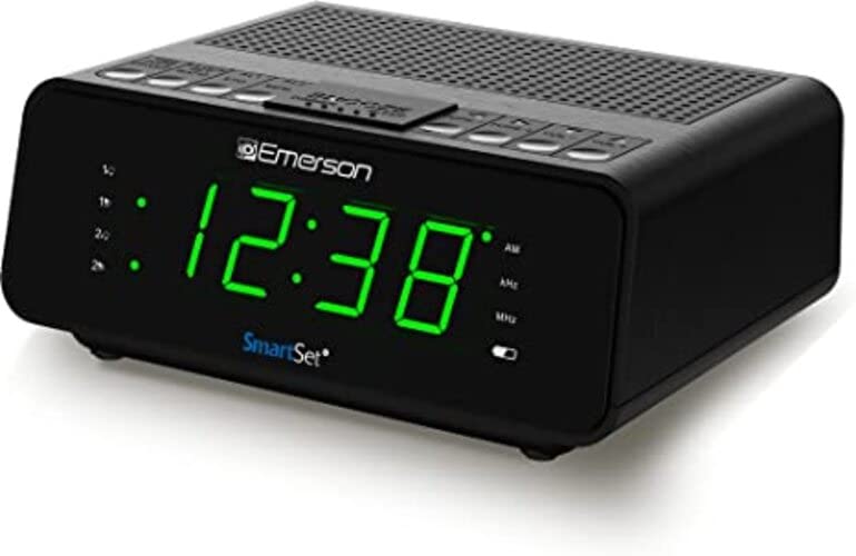 Emerson SmartSet Alarm Clock Radio with AM/FM Radio, Dimmer, Sleep Timer and .9' LED Display, CKS1900 (Black)