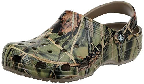 Crocs Unisex Men's and Women's Classic Realtree Clog | Camo Shoes, Khaki, 10 Men/ 12 Women US