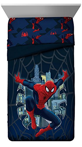 Marvel Spider Man Saving the Day Twin/Full Comforter - Super Soft Kids Reversible Bedding features Spiderman - Fade Resistant Polyester Microfiber Fill (Official Marvel Product)