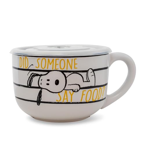 Silver Buffalo Peanuts Snoopy and Woodstock Ceramic Soup Mug with Vented Plastic Lid, 24 Ounces, 1 Count (Pack of 1)